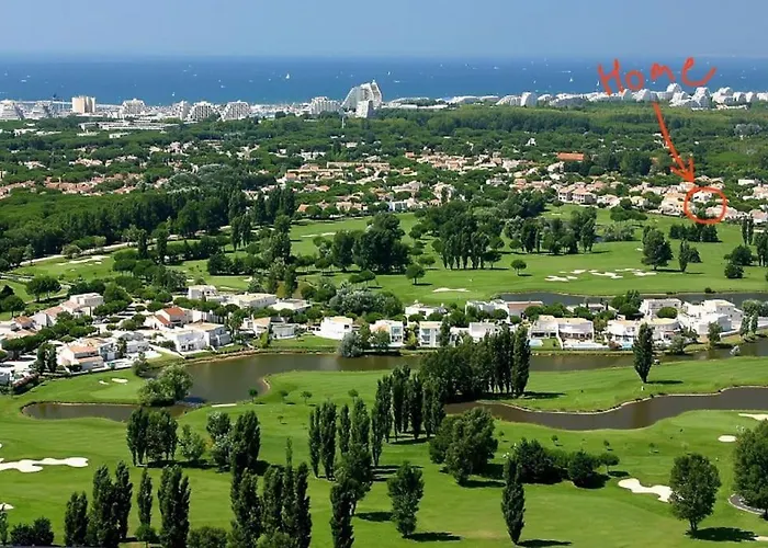 Magnifique Appartement Traversant Avec Vue Sur Le Golf