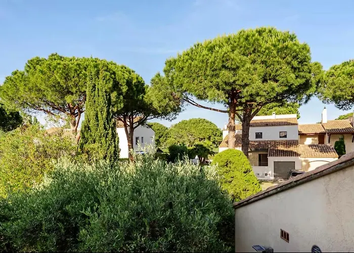 Magnifique Appartement Traversant Avec Vue Sur Le Golf
