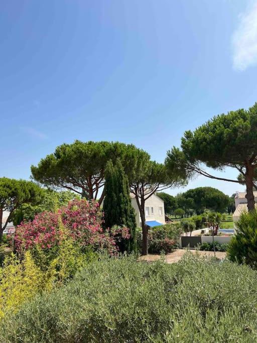 Magnifique Traversant Avec Vue Sur Le Golf *