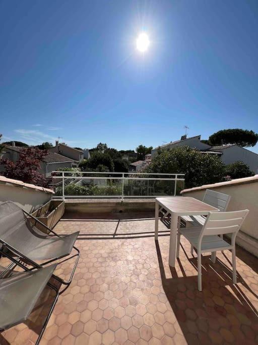 Magnifique Traversant Avec Vue Sur Le Golf Apartment La Grande-Motte